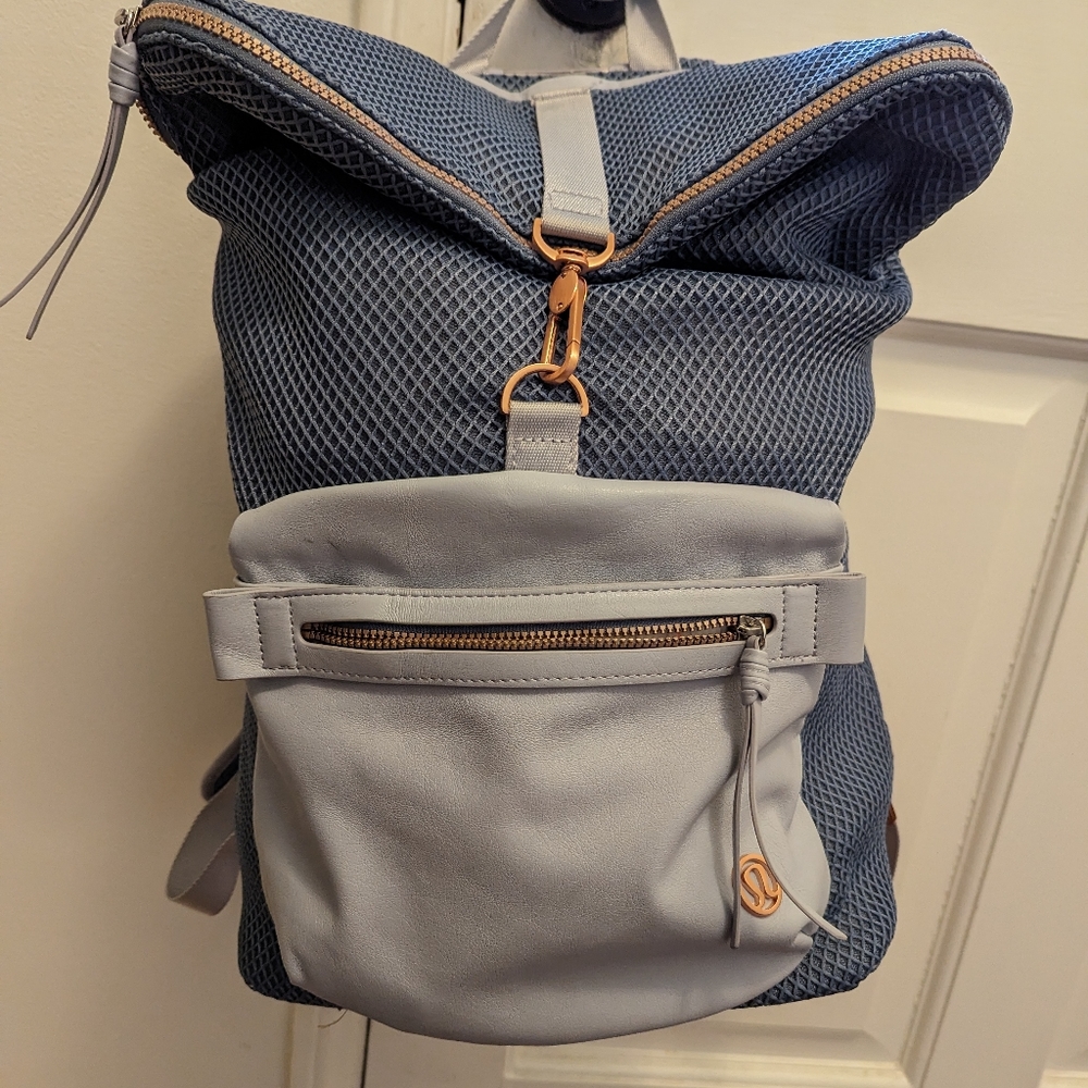 Lululemon kickin it gym backpack